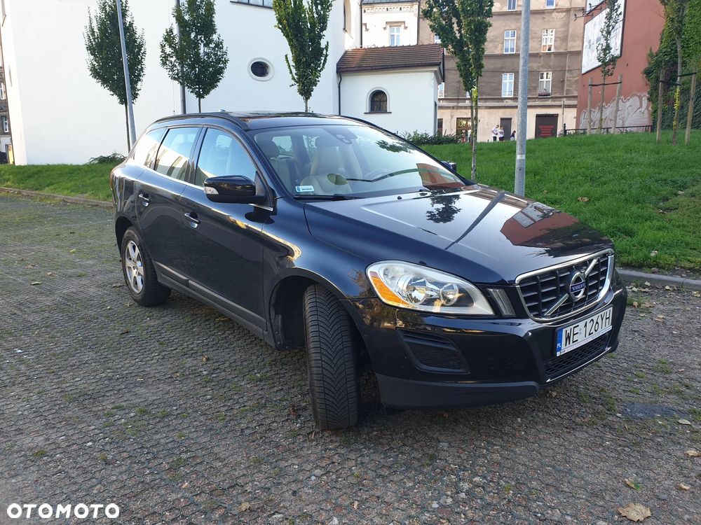 Volvo XC 60 D3 Momentum - 1