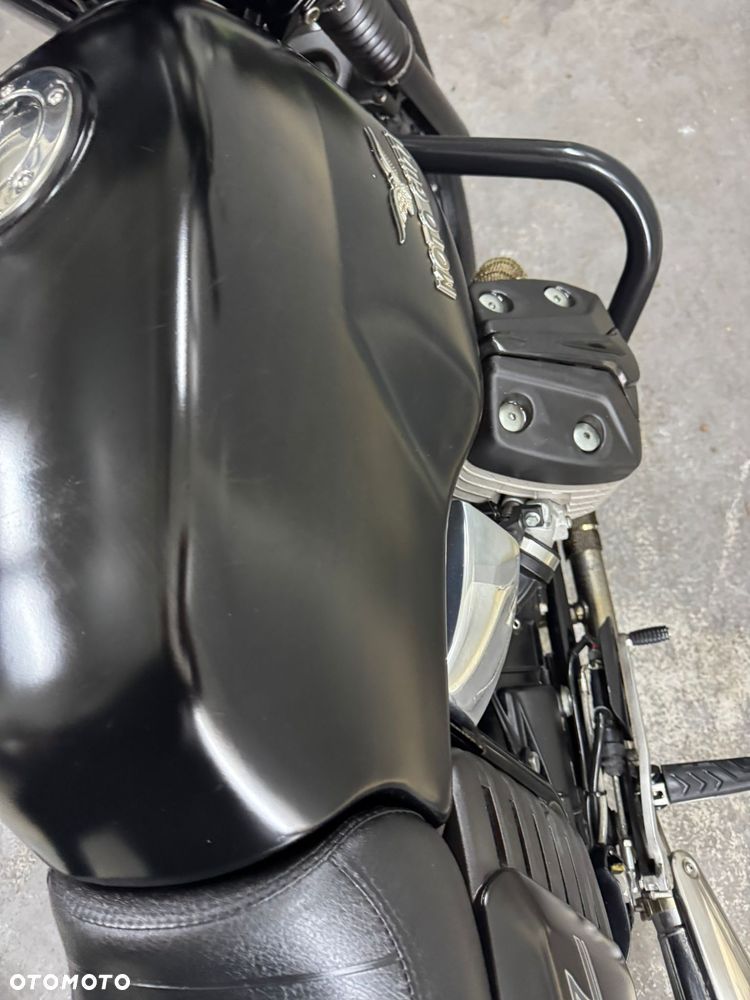 Moto Guzzi V7 - 16