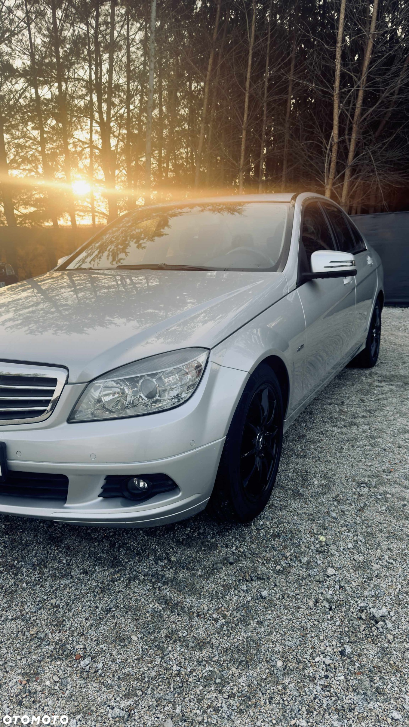 Mercedes-Benz Klasa C 180 CGI BlueEff Classic - 5