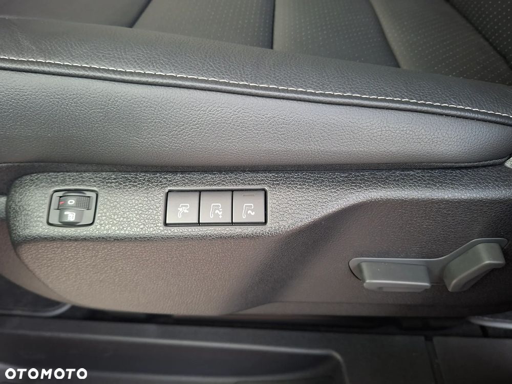 Opel Zafira 2.2 Diesel XL Business VIP - 11