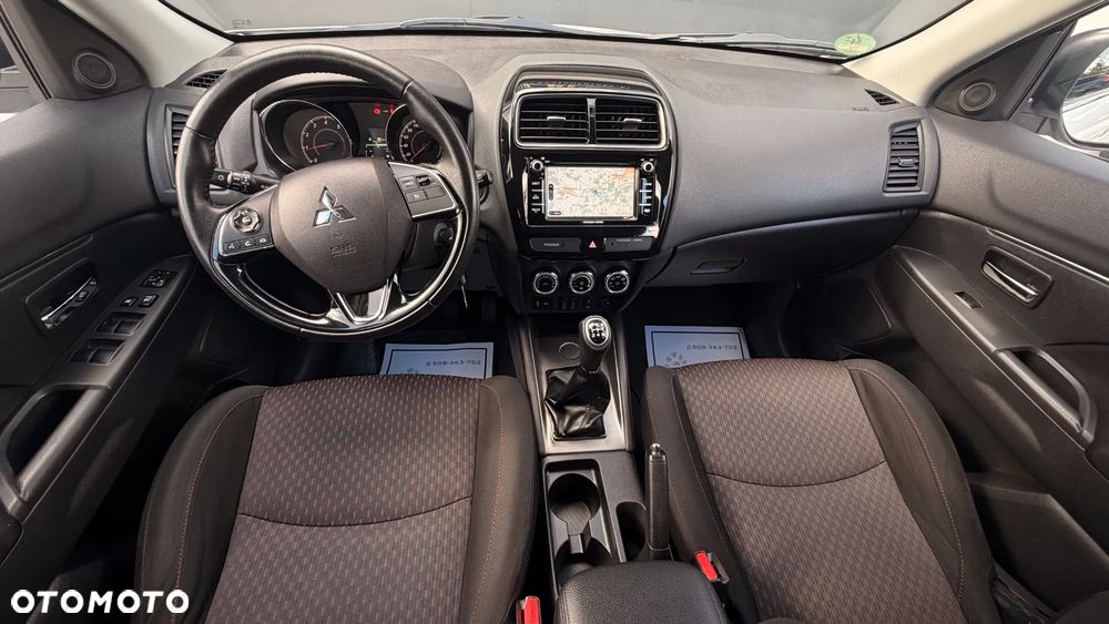 Mitsubishi ASX 1.6 Instyle - 17