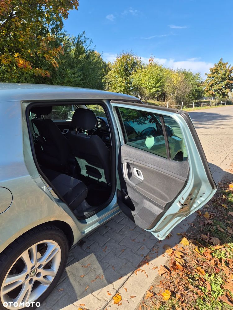Skoda Fabia 1.4 16V Sportline - 17