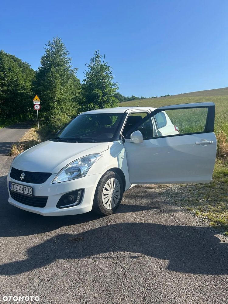 Suzuki Swift 1.2 Club - 11