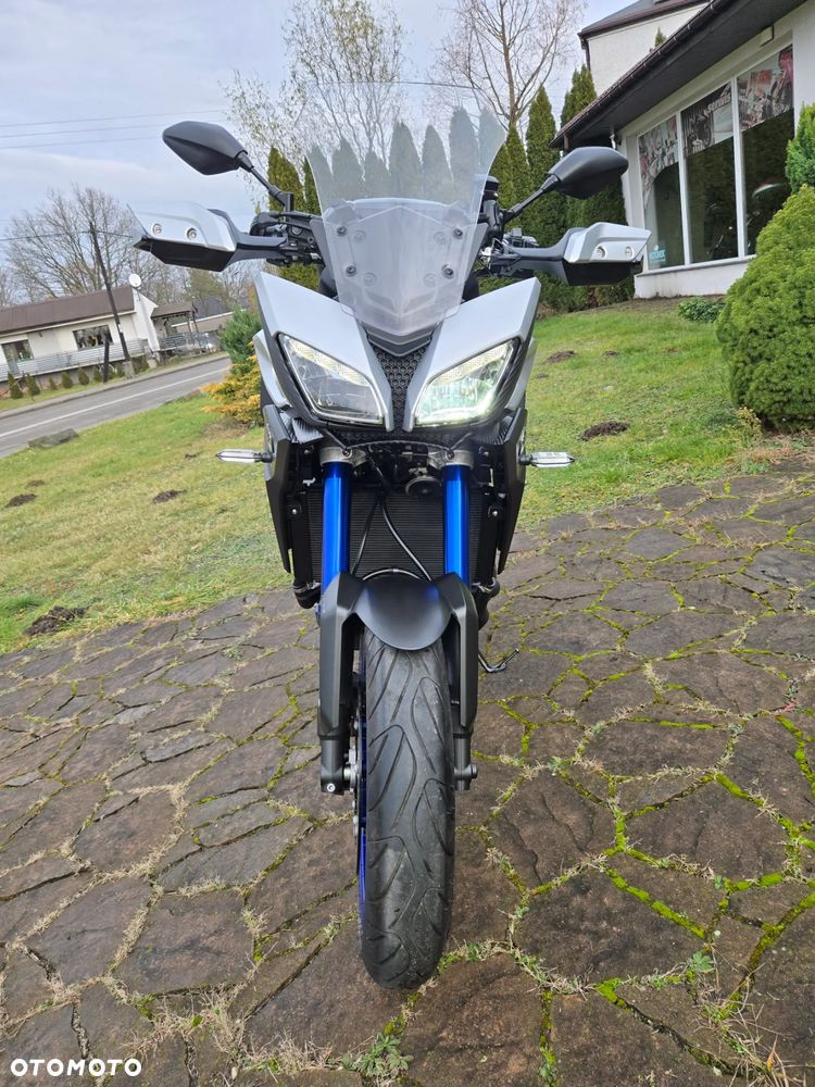 Yamaha MT - 20