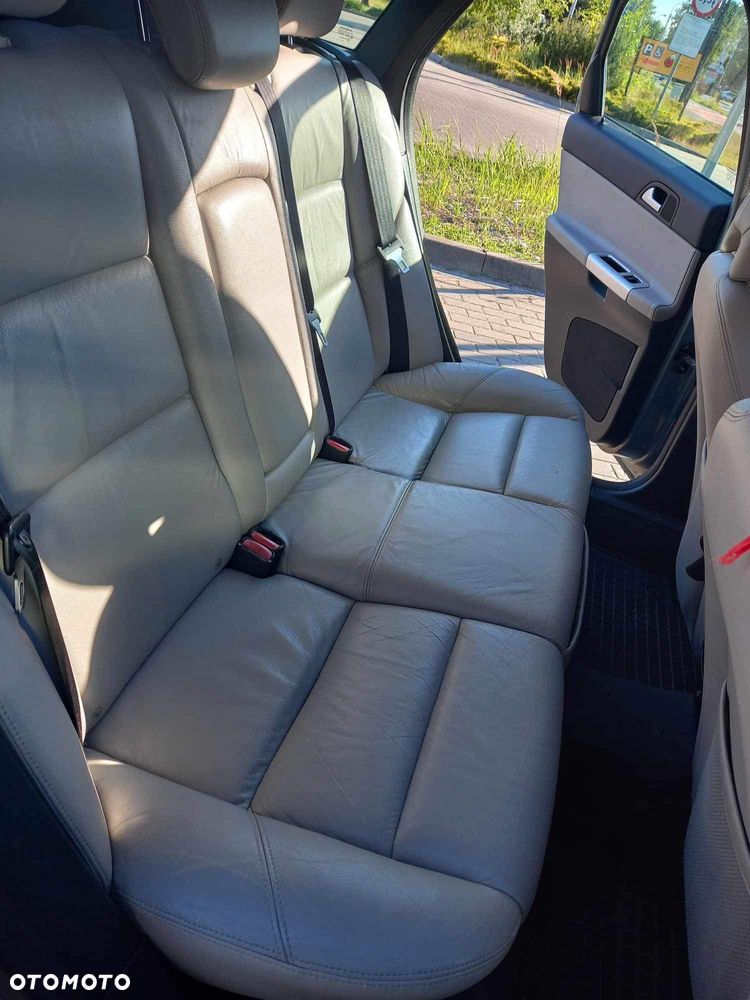 Volvo S40 2.0D DPF Momentum - 8