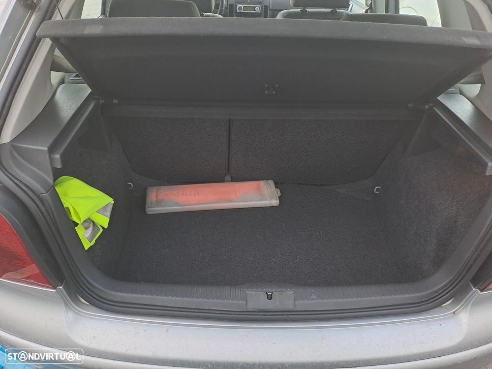 VW Polo 1.4 TDi Cricket - 17