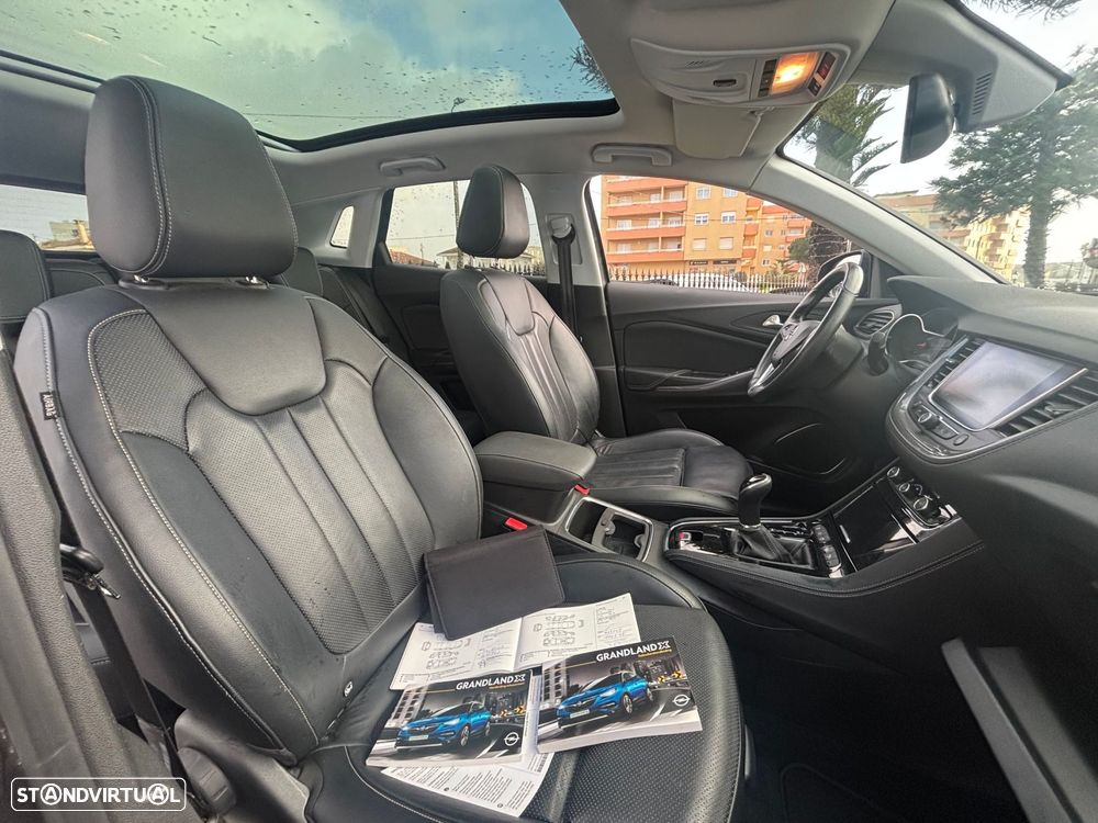 Opel Grandland X 1.2 T Design & Tech AT - 55