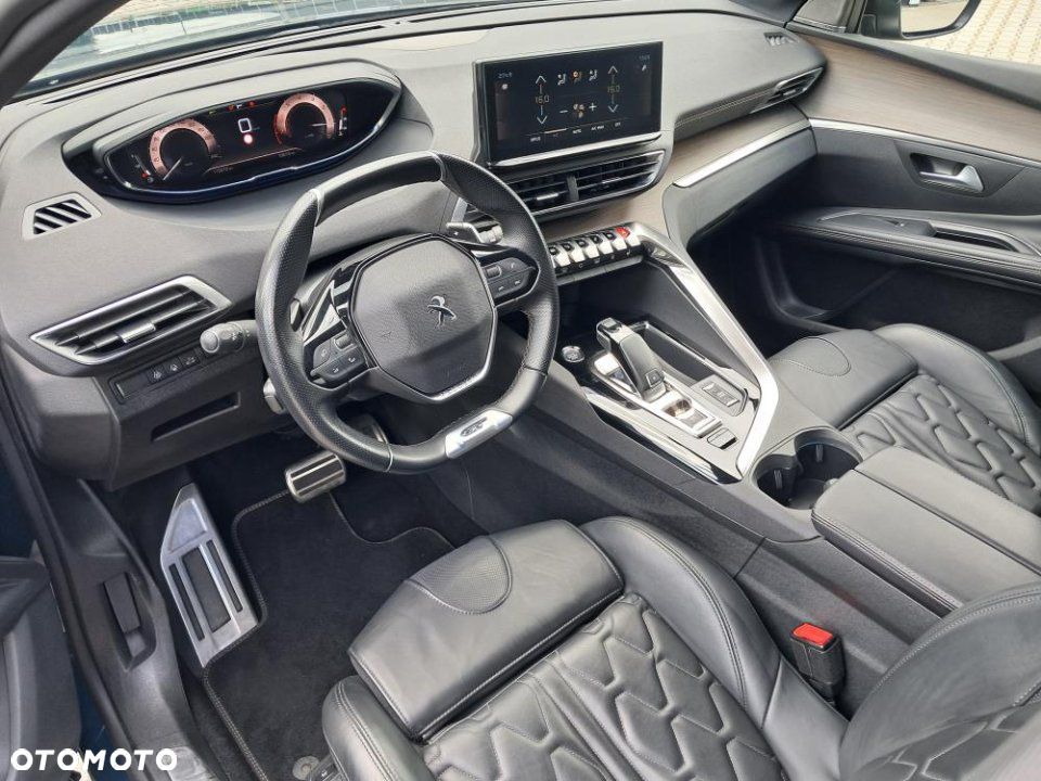 Peugeot 5008 - 15