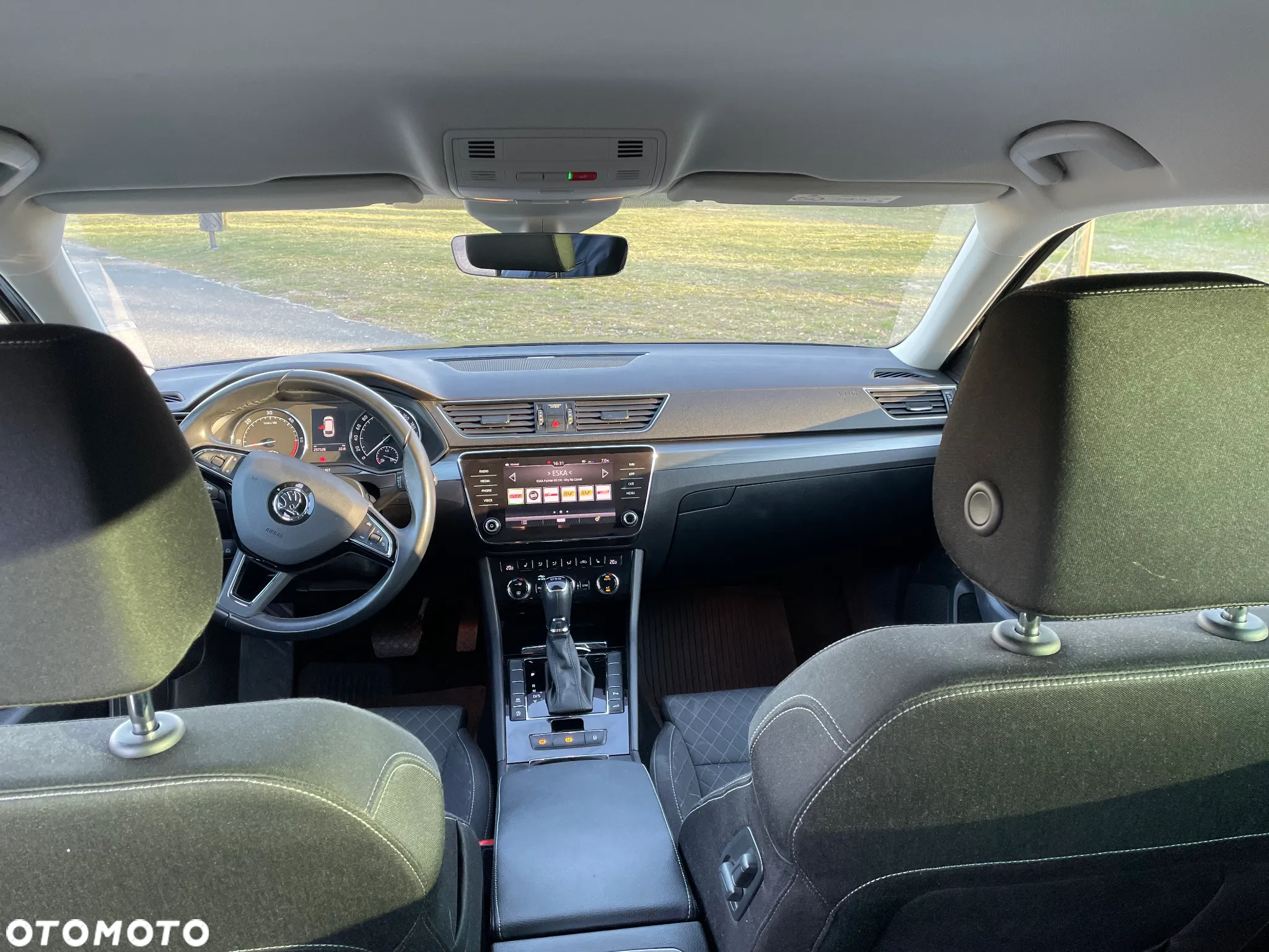 Skoda Superb 2.0 TDI Style DSG7 - 8