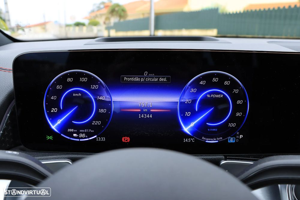 Mercedes-Benz EQB 250+ AMG Line - 15