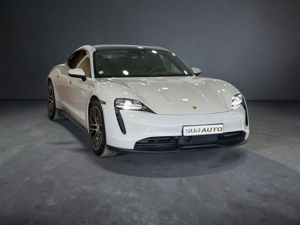Porsche Taycan Standard