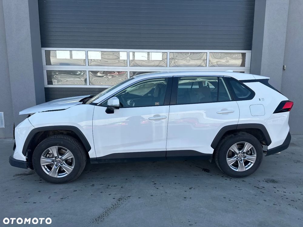 Toyota RAV4 - 7