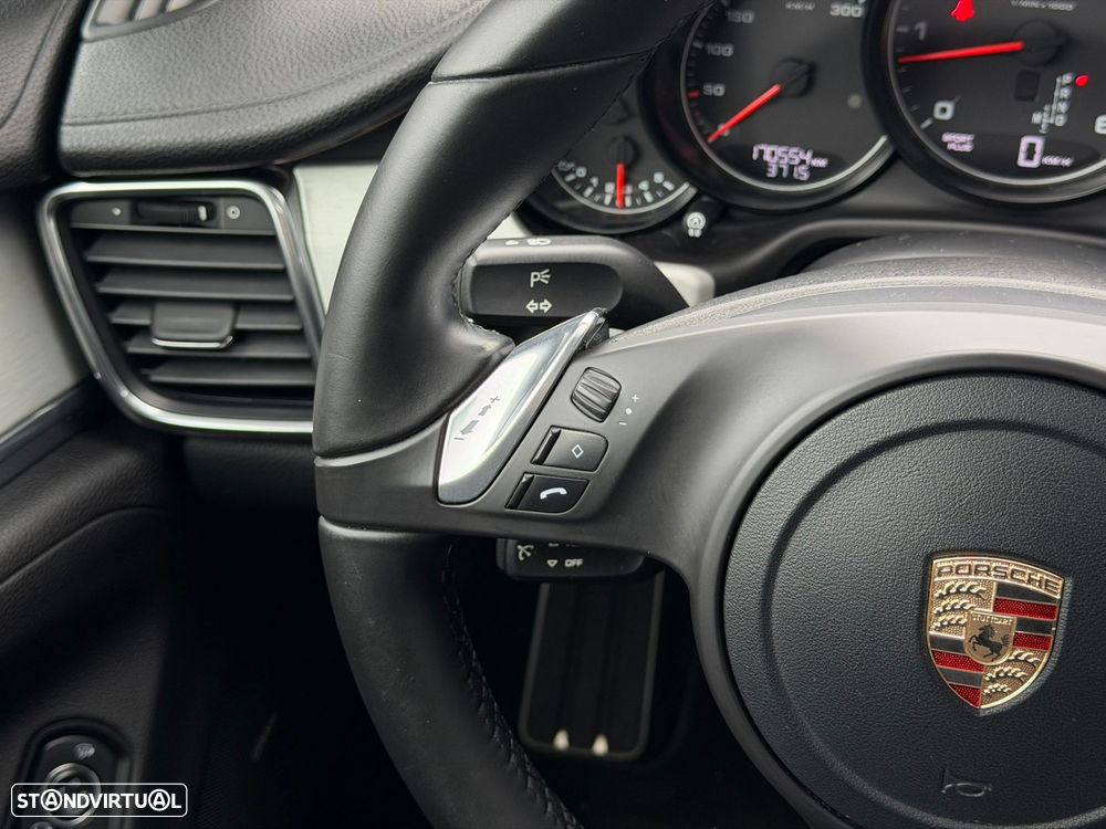Porsche Panamera Standard - 36