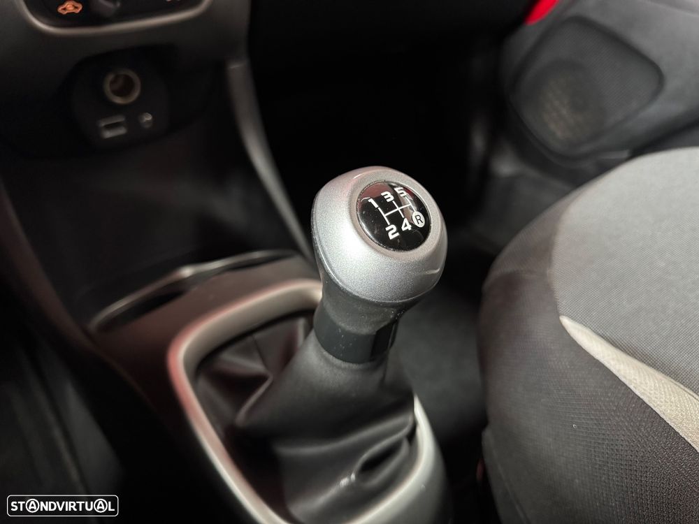 Toyota Aygo 1.0 X-Play+AC - 25