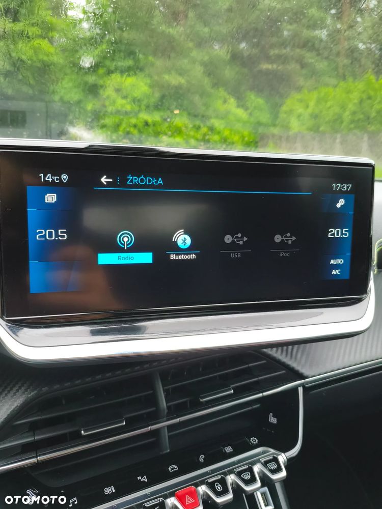 Peugeot 2008 1.5 BlueHDi GT S&S - 28