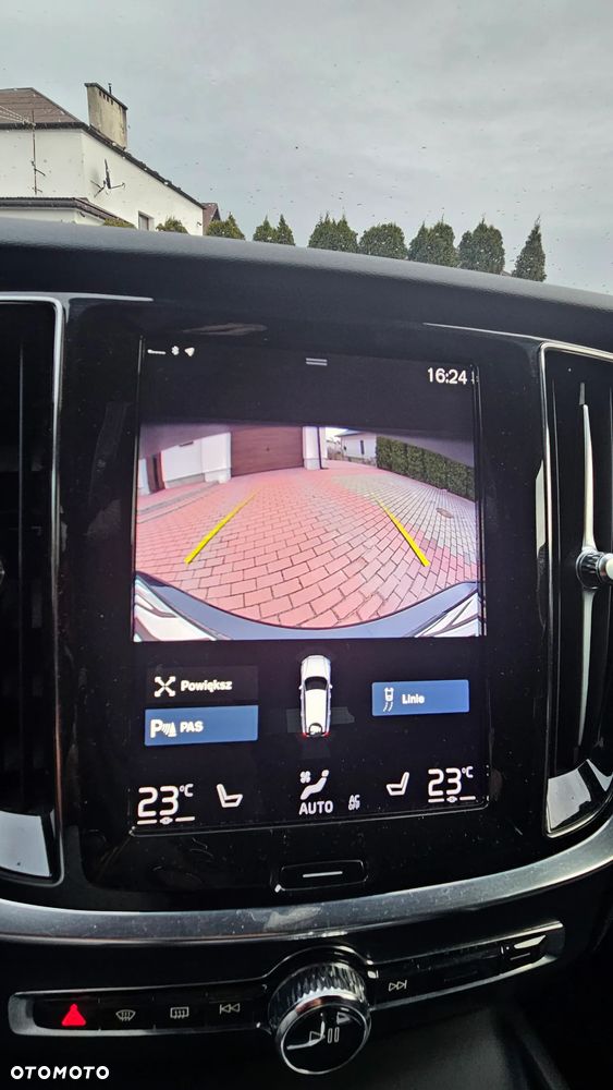 Volvo V60 D3 Momentum Pro - 28