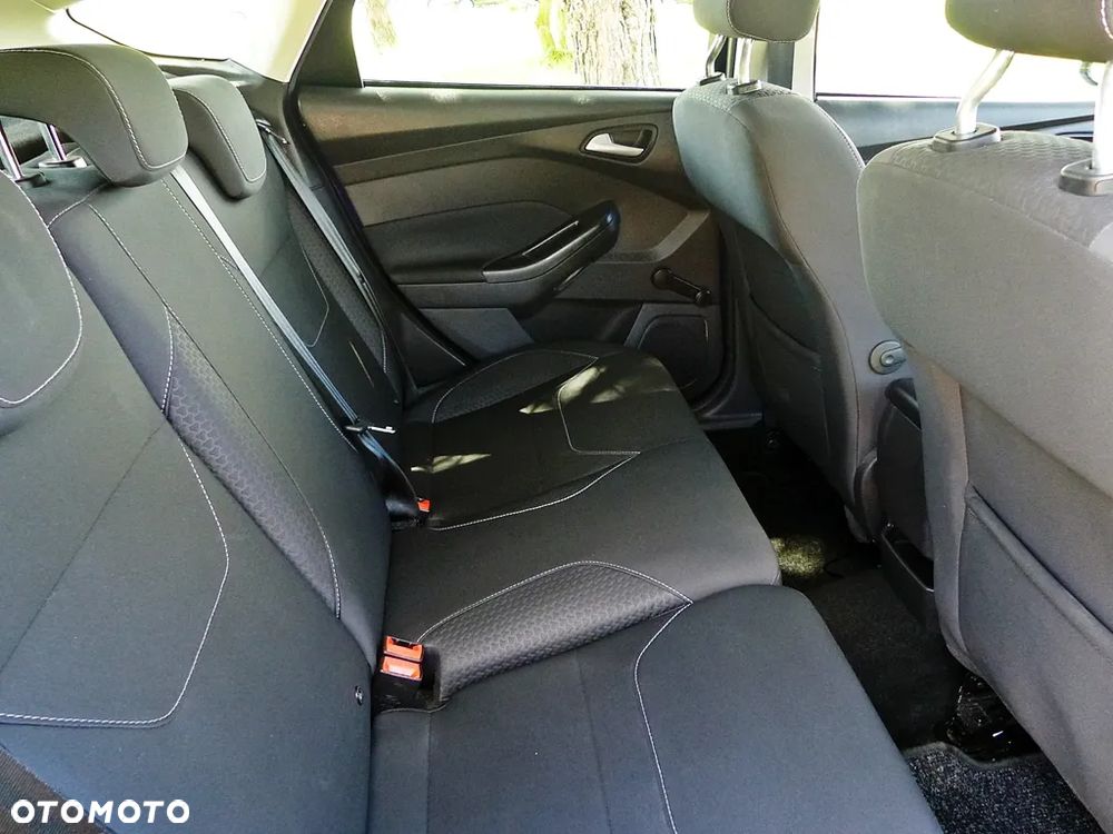 Ford Focus 1.0 EcoBoost Edition - 24