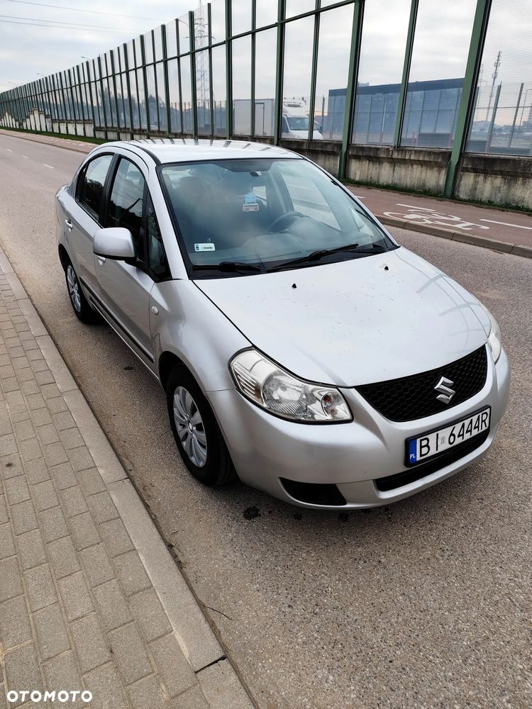 Suzuki SX4 1.6 GLX / Comfort - 2