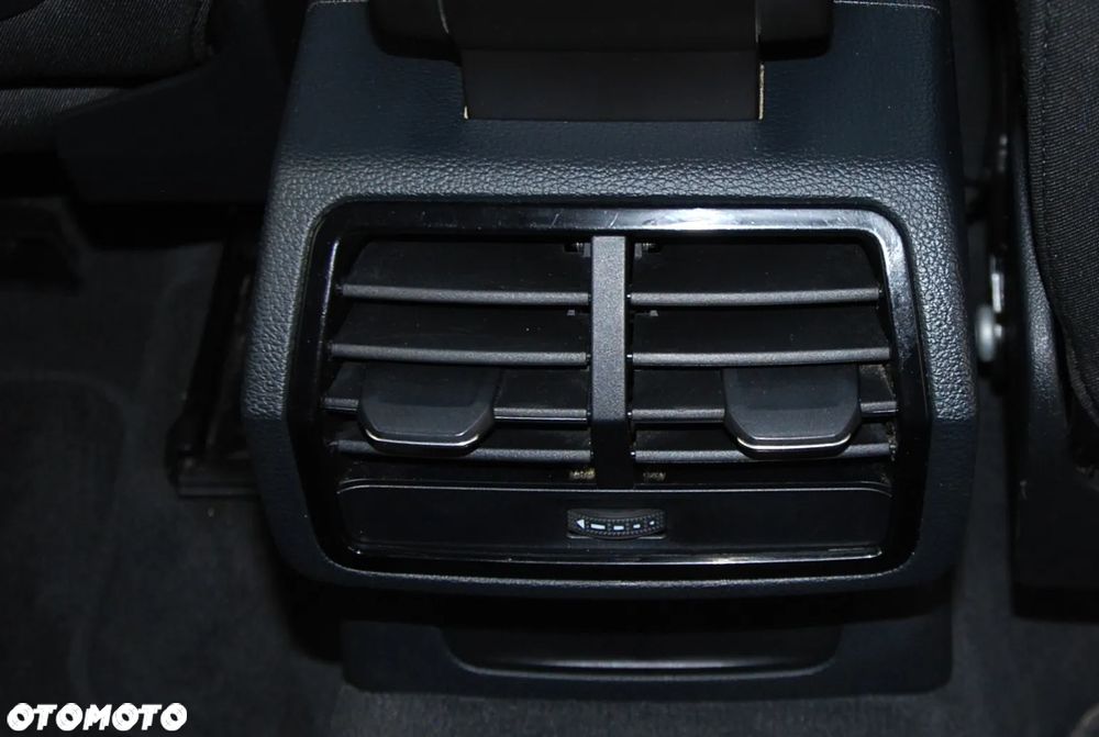 Audi Q3 40 TFSI Quattro Advanced S tronic - 33