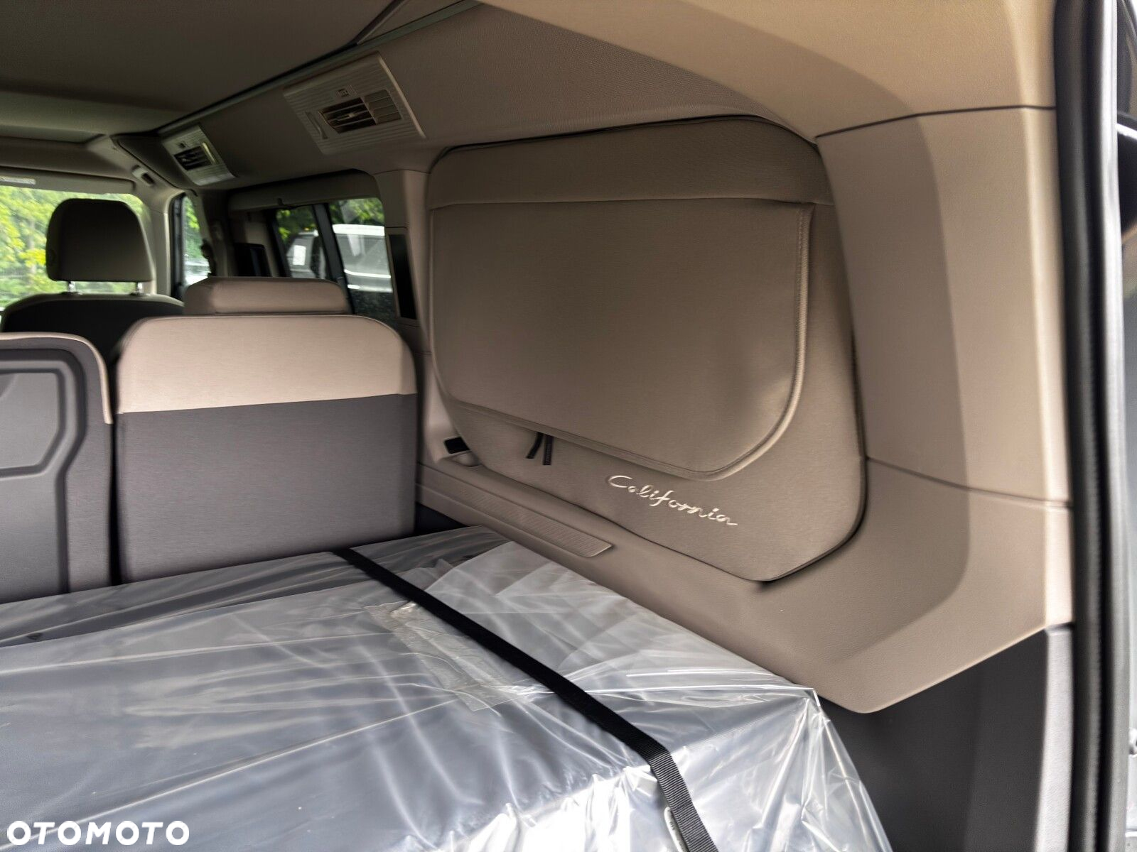 Volkswagen California - 18