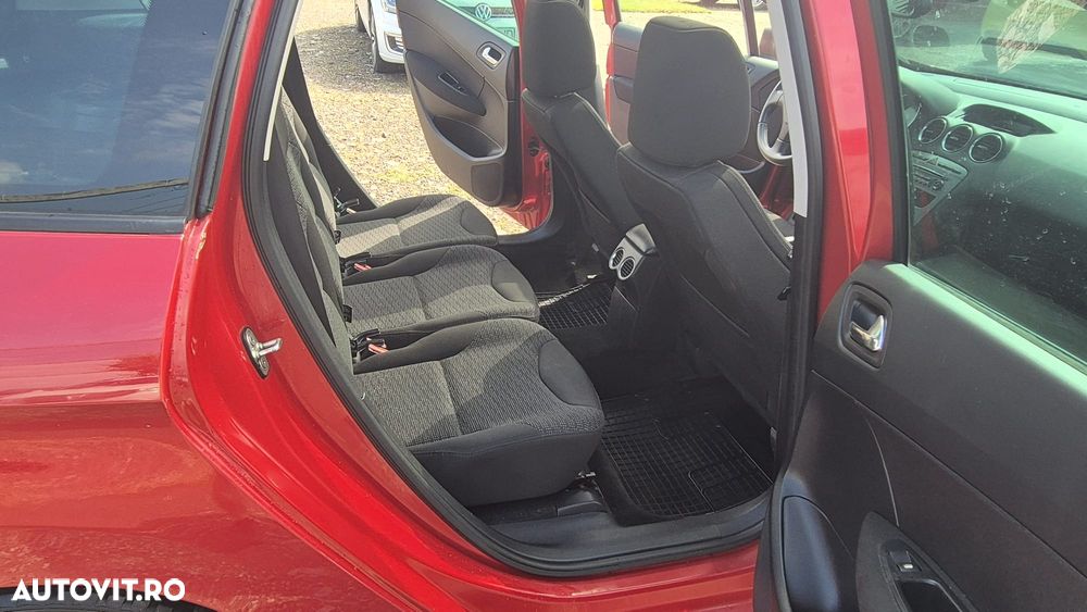 Peugeot 308 HDi FAP 110 Family - 10