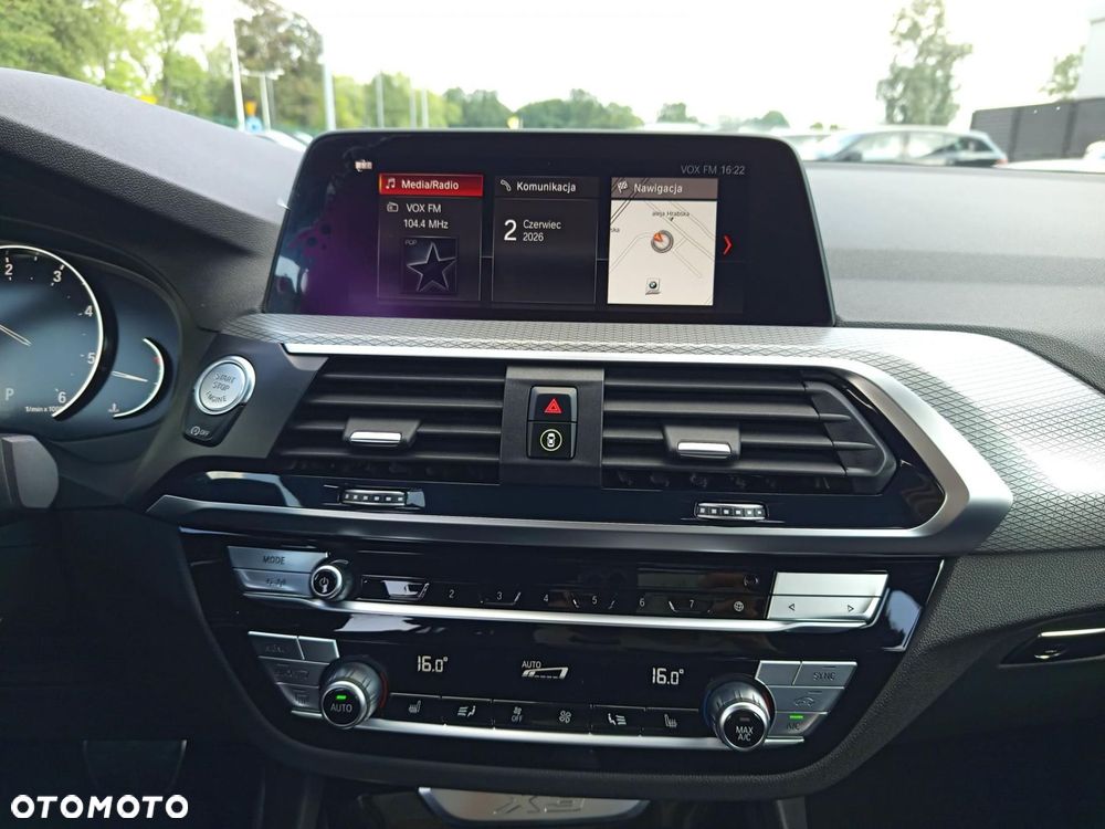 BMW X3 - 16