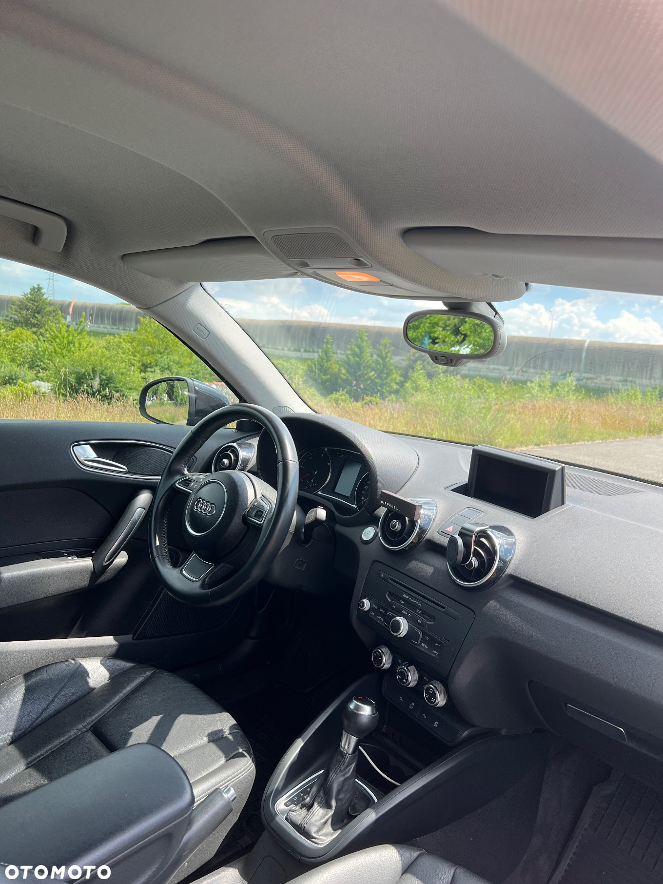 Audi A1 1.6 TDI S tronic S line Sportpaket - 8