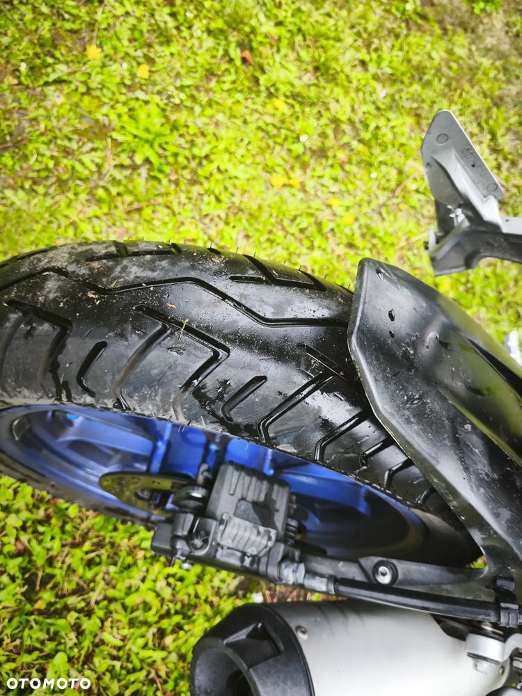 Yamaha MT - 19