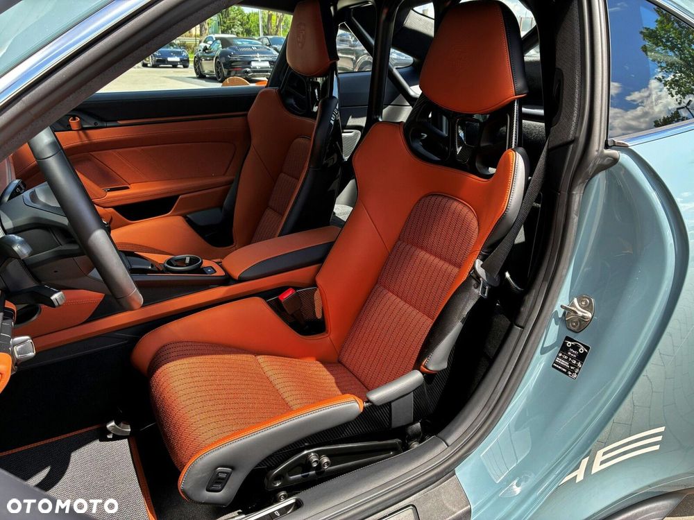 Porsche 911 - 27