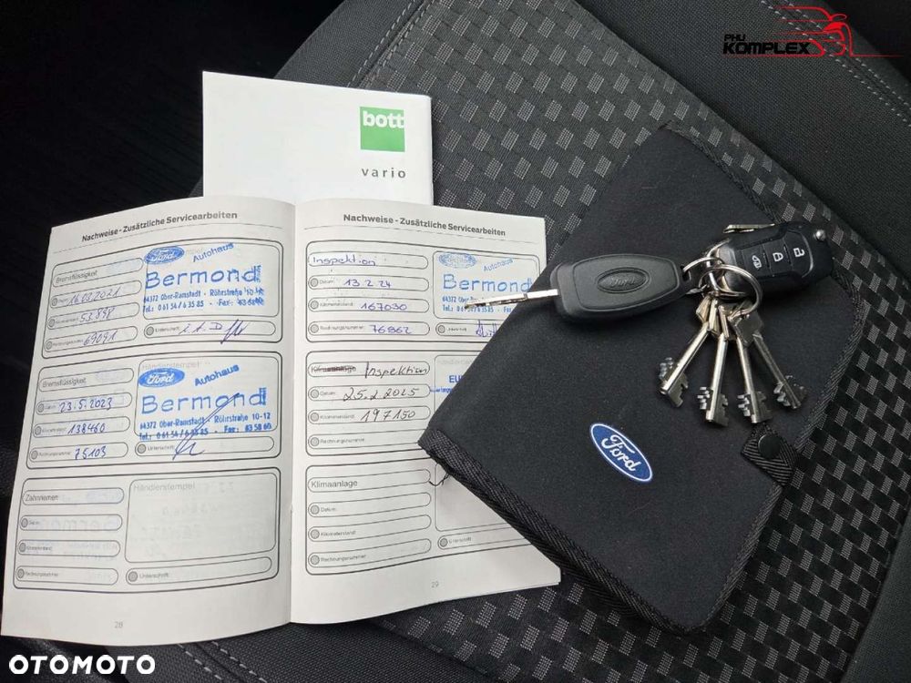 Ford Transit Connect - 24