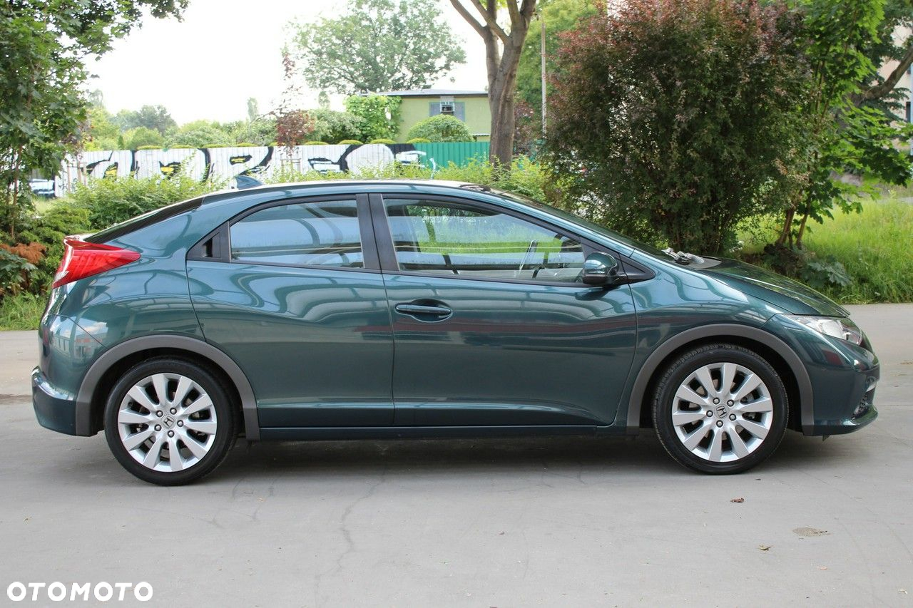 Honda Civic 1.8 i-VTEC Sport - 39