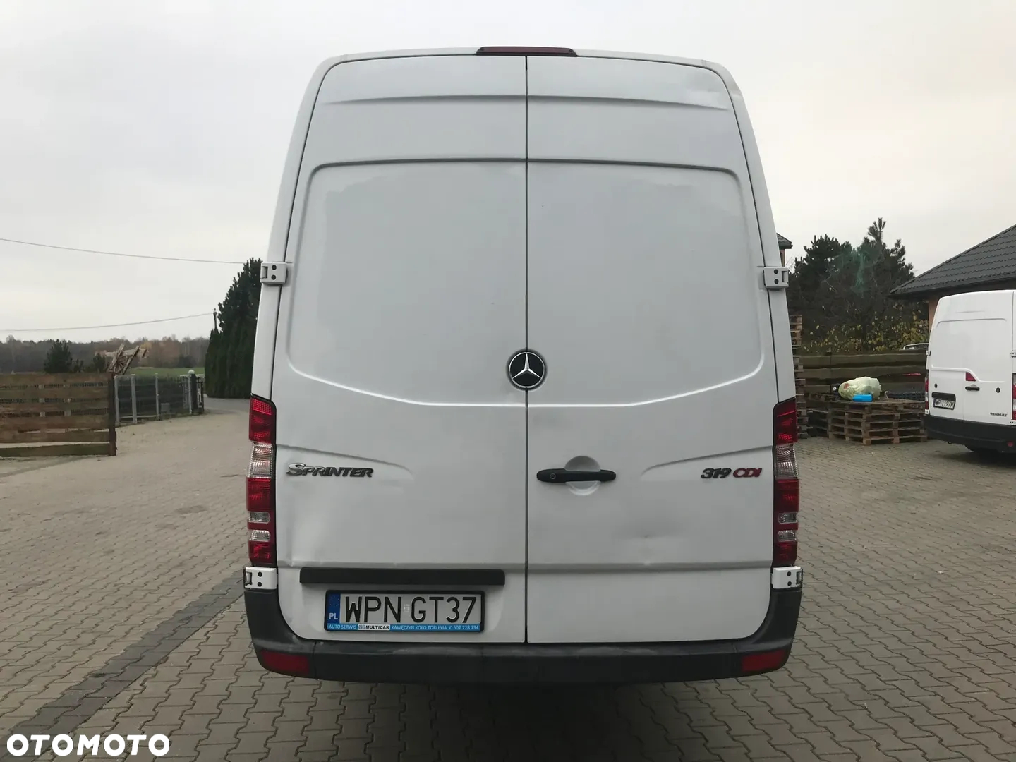 Mercedes-Benz Sprinter - 6