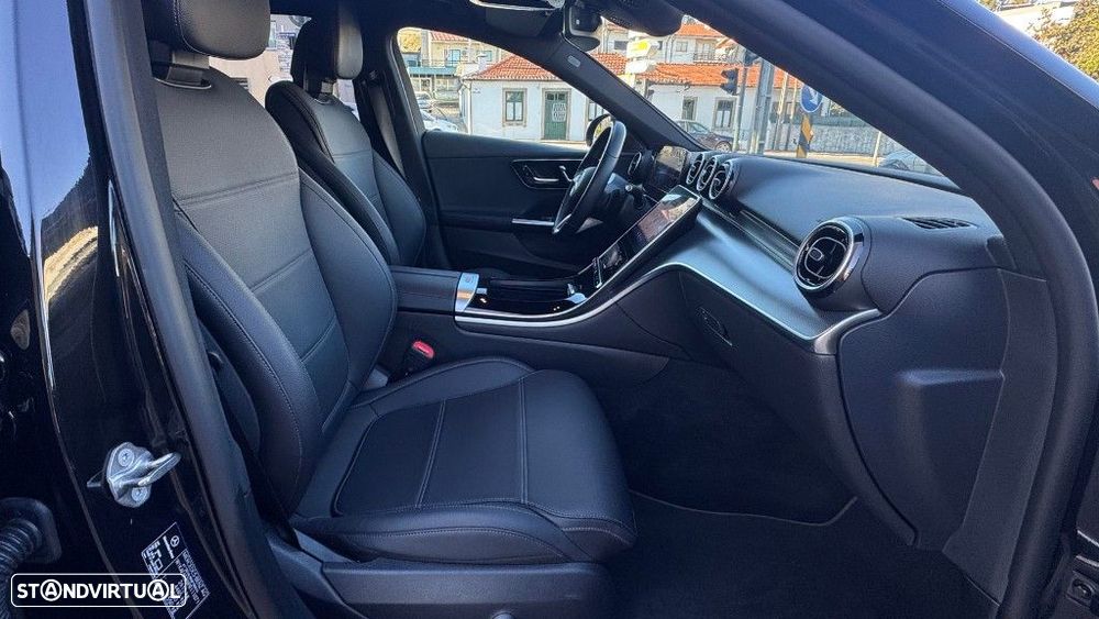 Mercedes-Benz C 300 e Avantgarde - 17