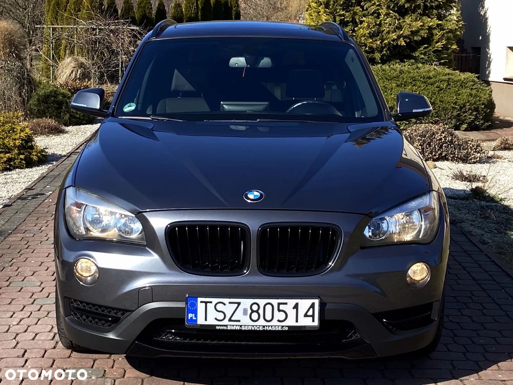 BMW X1 xDrive18d Sport Line - 18