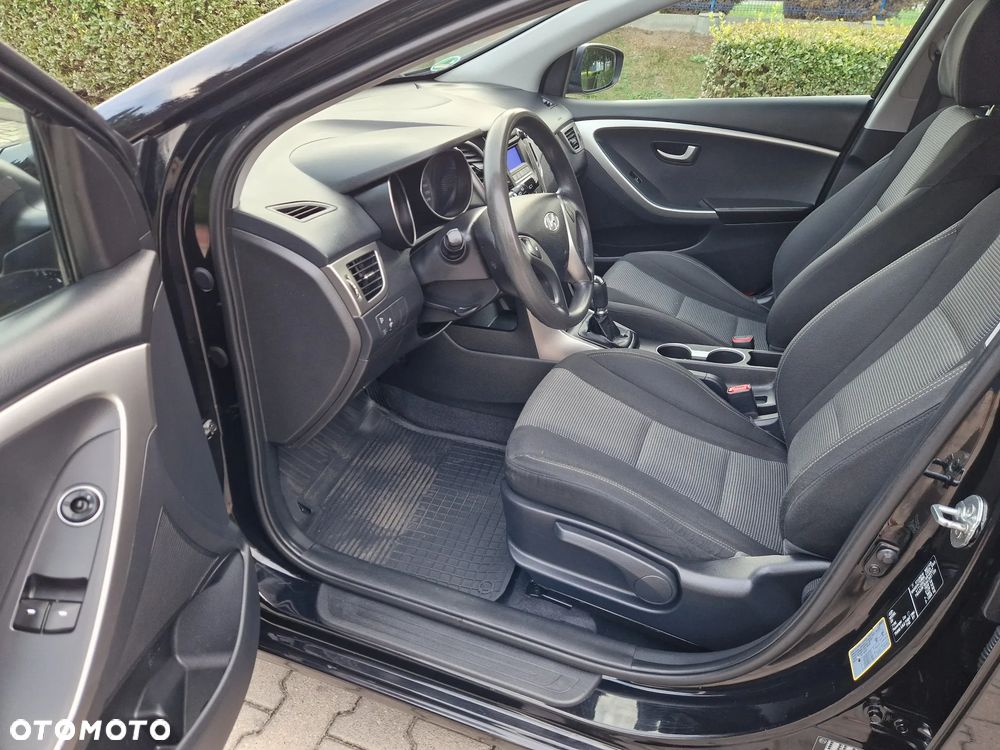 Hyundai i30 - 25