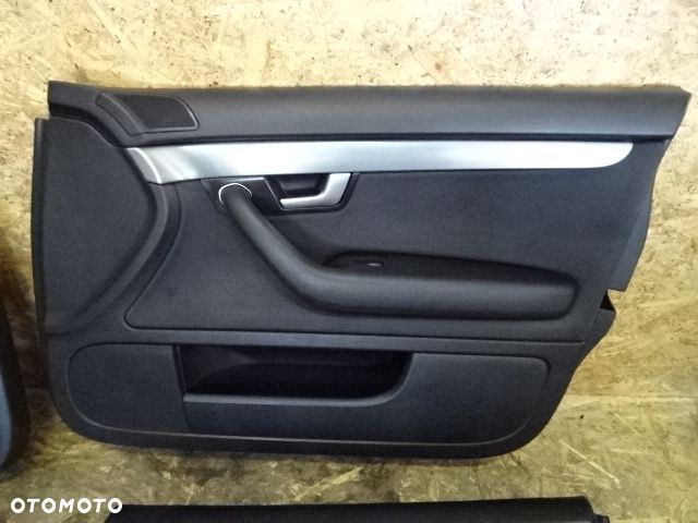 BOCZKI DRZWI AUDI A4 B7 KOMBI 04-08 NR200 - 2