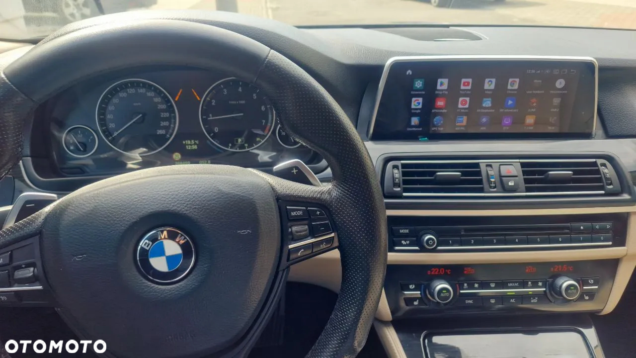 BMW Seria 5 528i xDrive Luxury Line - 7
