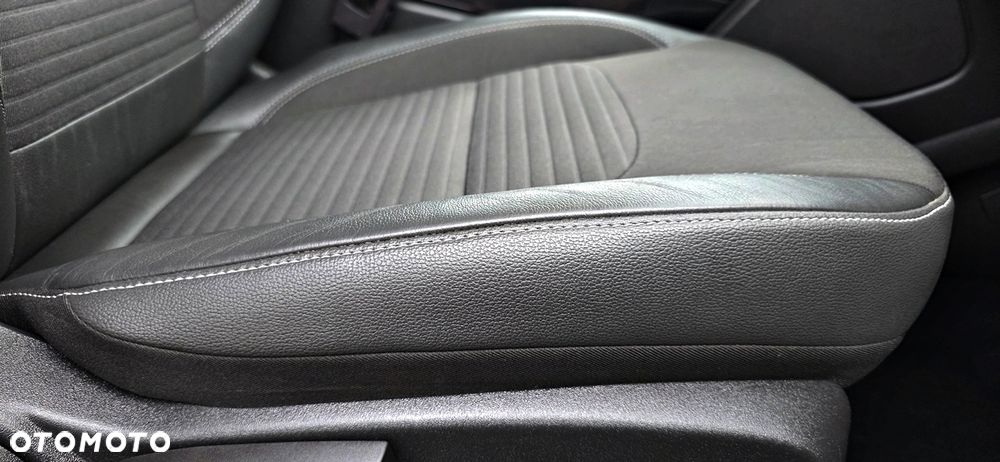 Ford Kuga 2.0 TDCi 4WD Titanium Plus - 14