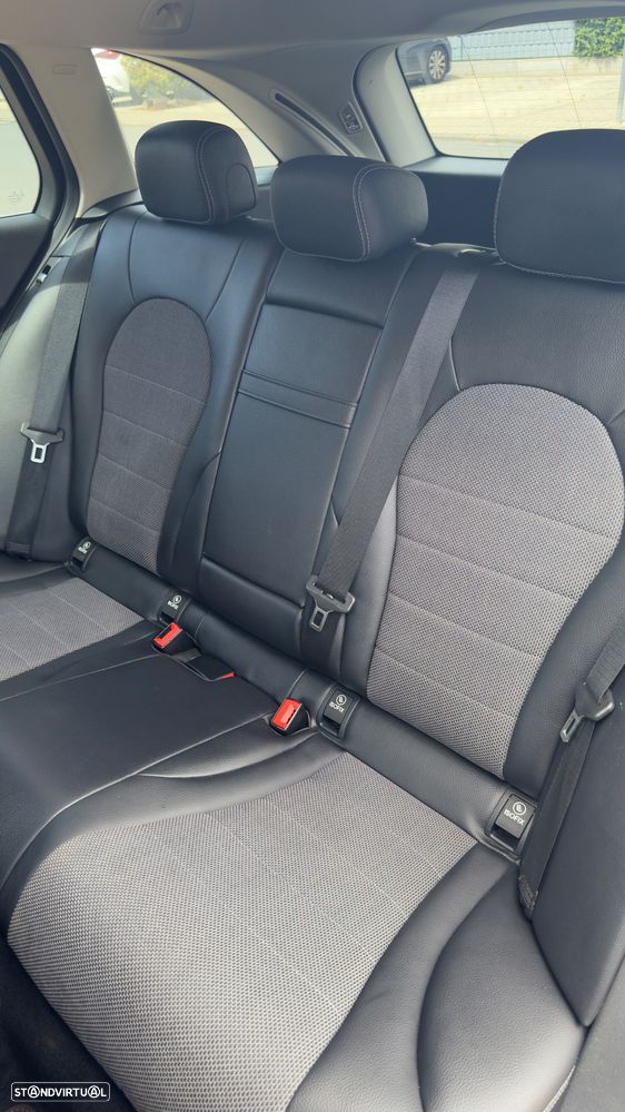 Mercedes-Benz C 220 Station CDI DPF BlueEFFICIENCY Avantgarde Edition - 44