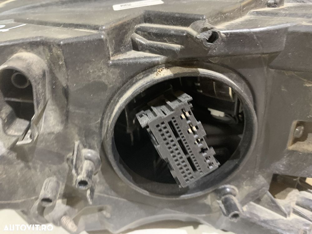 Far dreapta xenon adaptiv, Skoda Superb 3, facelift, 2019, 2020, 2021, 2022, 2023, cod origine OE 3V1941016D. - 5