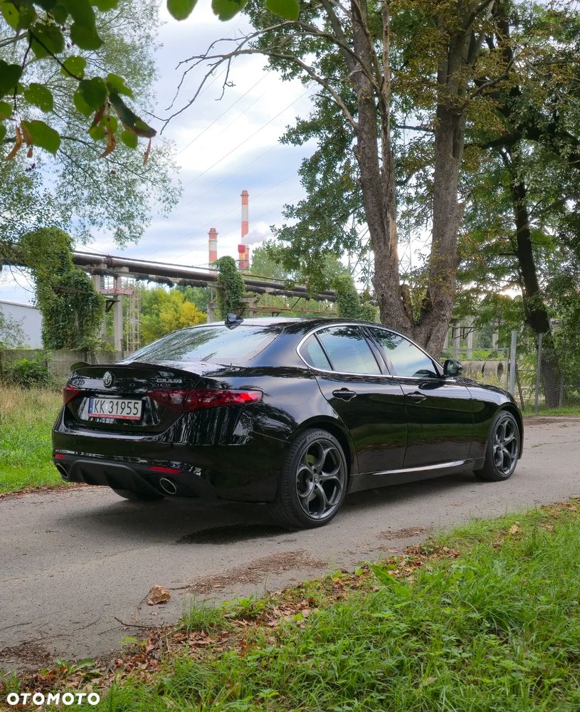 Alfa Romeo Giulia 2.0 Turbo TI Q4 - 6