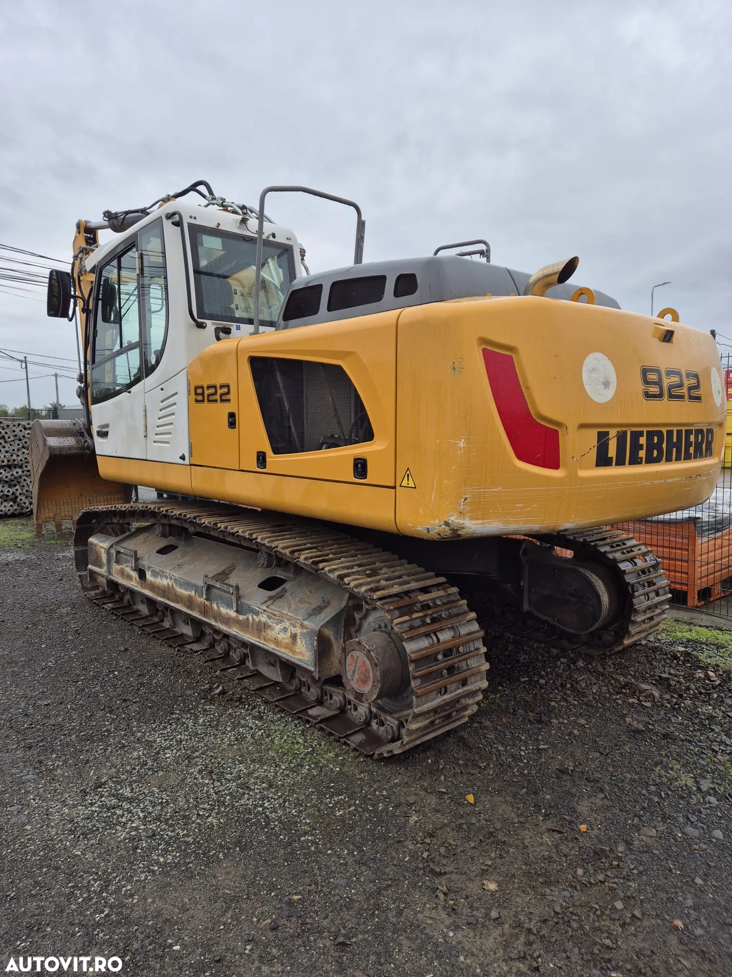 Liebherr R922 NLC - 19