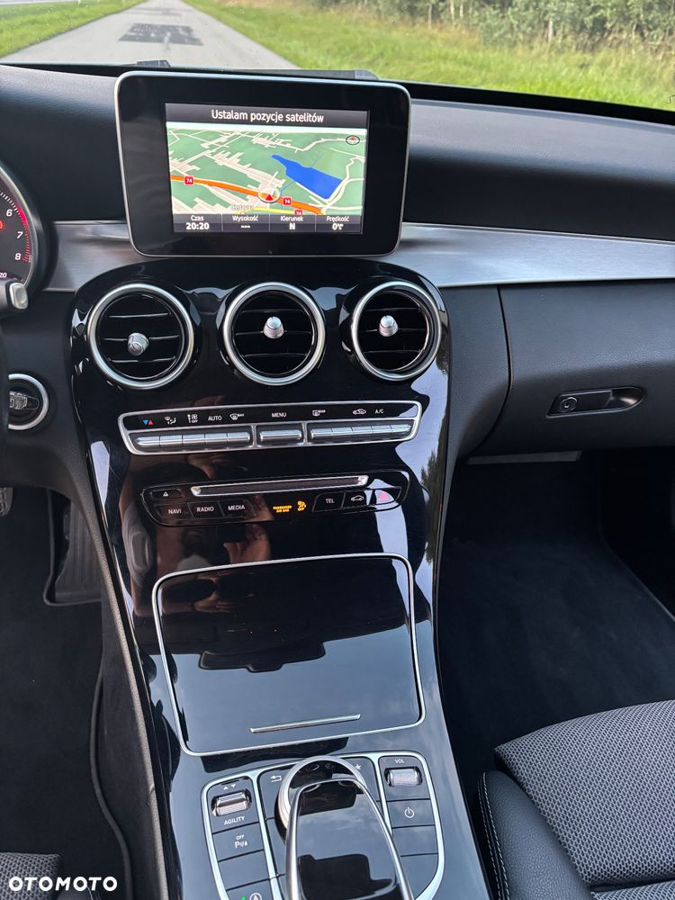 Mercedes-Benz Klasa C 180 7G-TRONIC Exclusive - 15