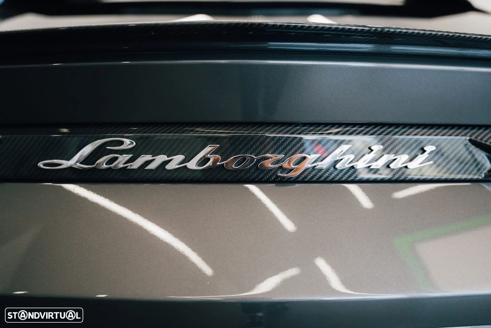 Lamborghini Urus 4.0 V8 - 24