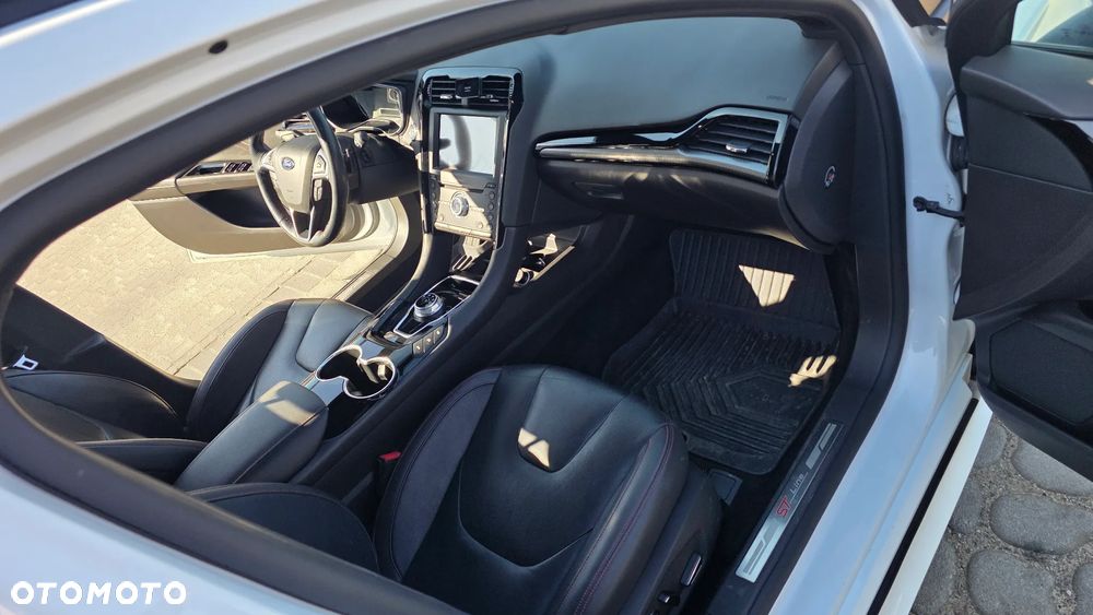 Ford Mondeo 2.0 EcoBlue Allrad ST-Line - 18