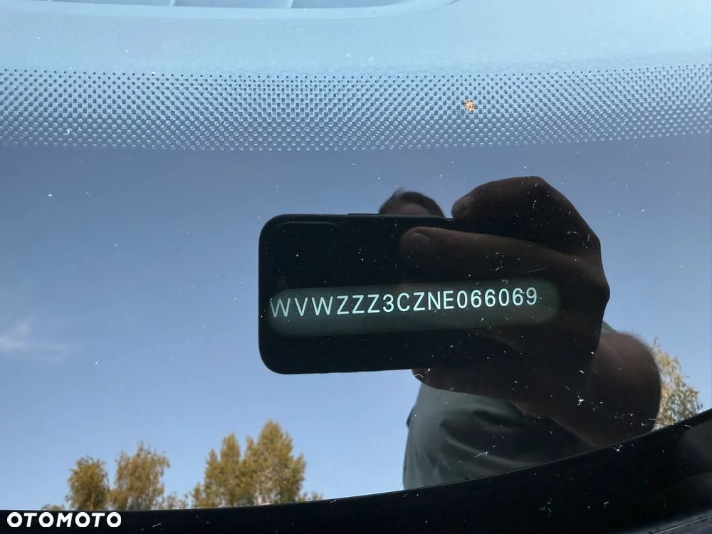 Volkswagen Passat - 23