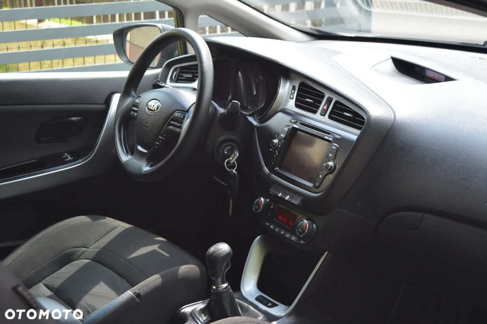 Kia ProCeed 1.4 XL - 18
