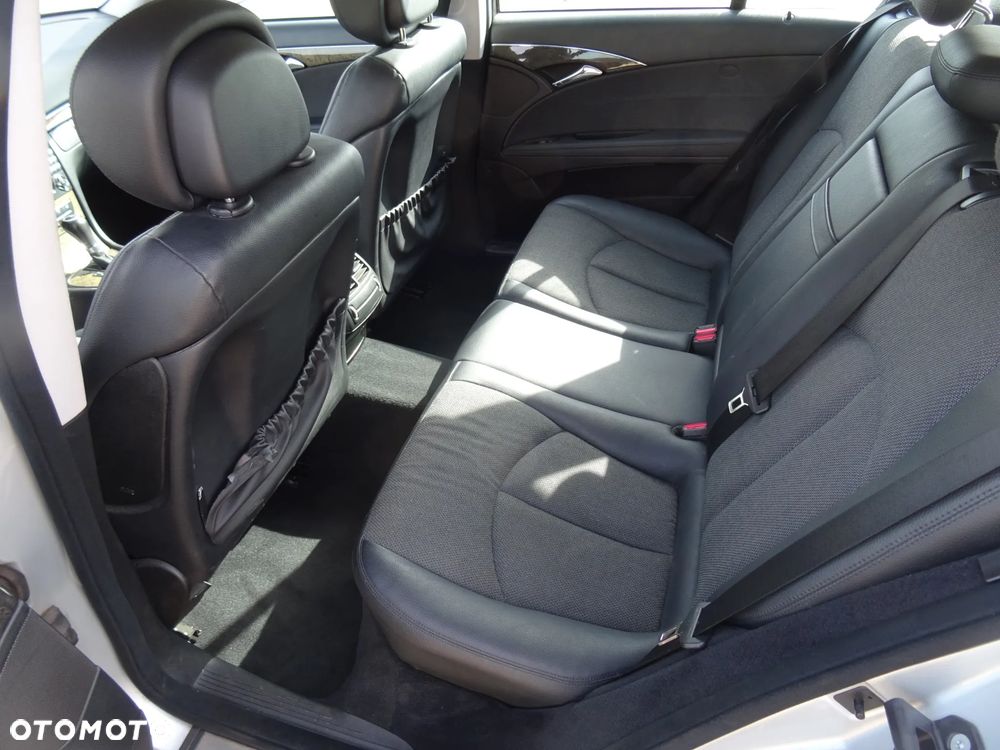 Mercedes E W211 (lakier C775) maska zderzak błotnik zderzak konsola klapa lampy części - 14