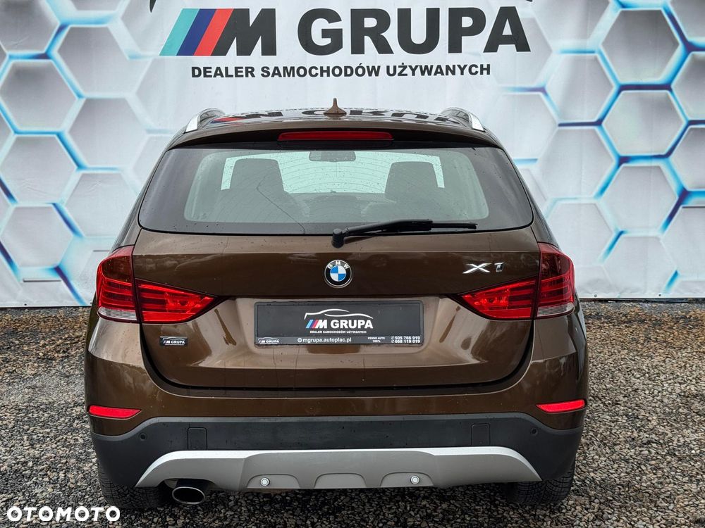 BMW X1 sDrive18i xLine - 13