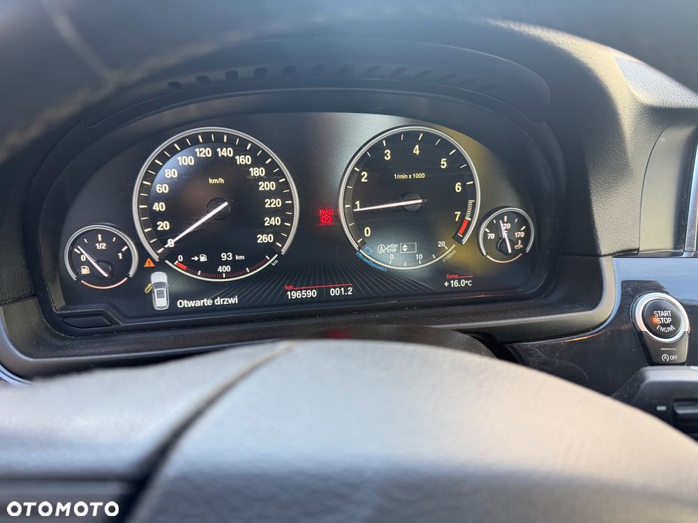 BMW Seria 5 520i Modern Line - 39